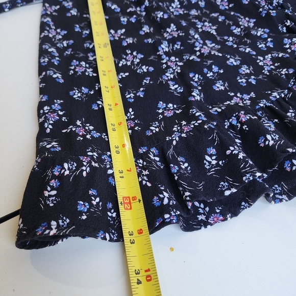 Gap Black Blue Floral Print Faux Wrap 3/4 Sleeve Ladies Dress Ruffle Petite XS - Picture 13 of 14